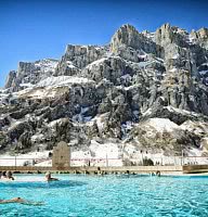 Therme mit Ausblick