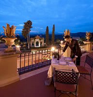 Terrasse am Abend