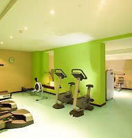 Fitnessraum im Familien Spa