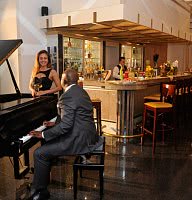 Hotelbar - Piano
